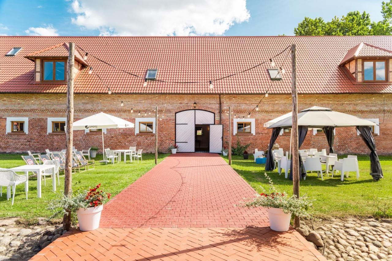 Palac Spichrz Borcz Экстерьер фото