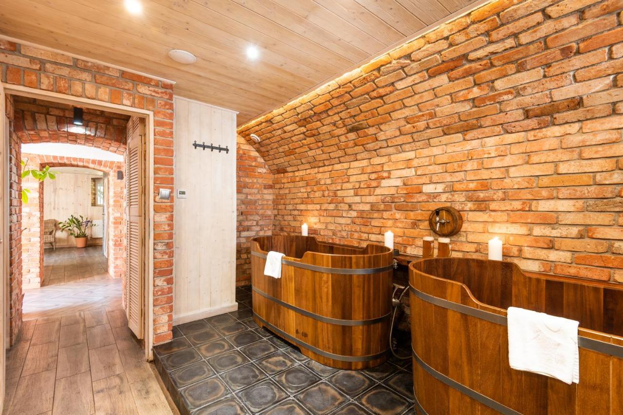 Palac Spichrz Borcz Экстерьер фото