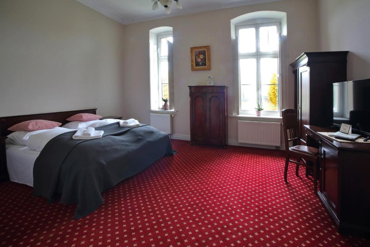 Palac Spichrz Borcz Экстерьер фото